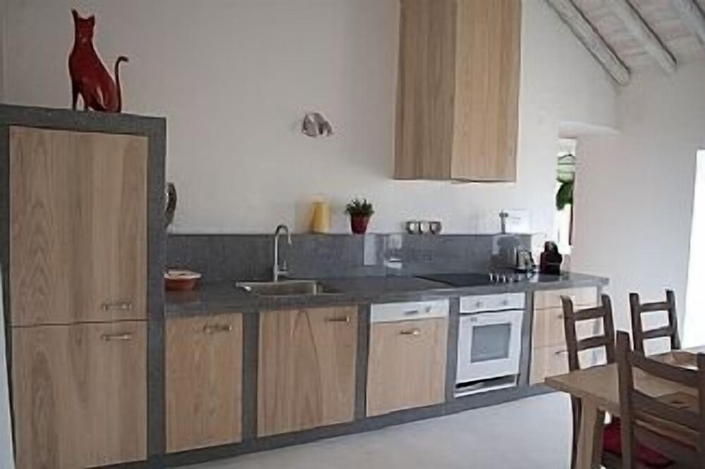 Photo of Kitchen in Santiago Maior