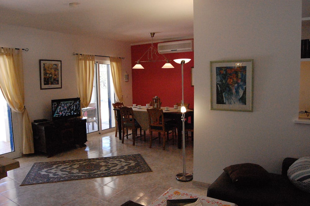 Photo of Livingroom in Vale de Seixos