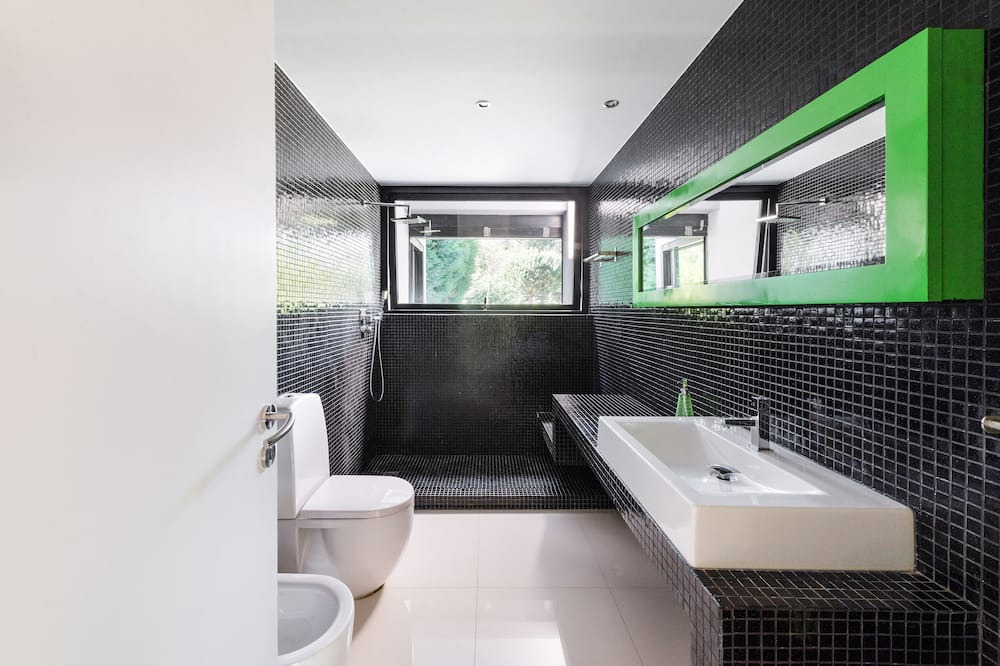 Photo of Bathroom in Santo Tirso