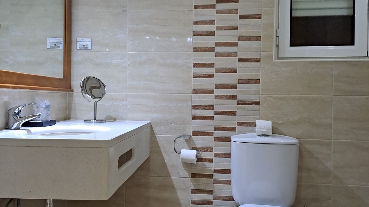 Photo of Bathroom in Serta