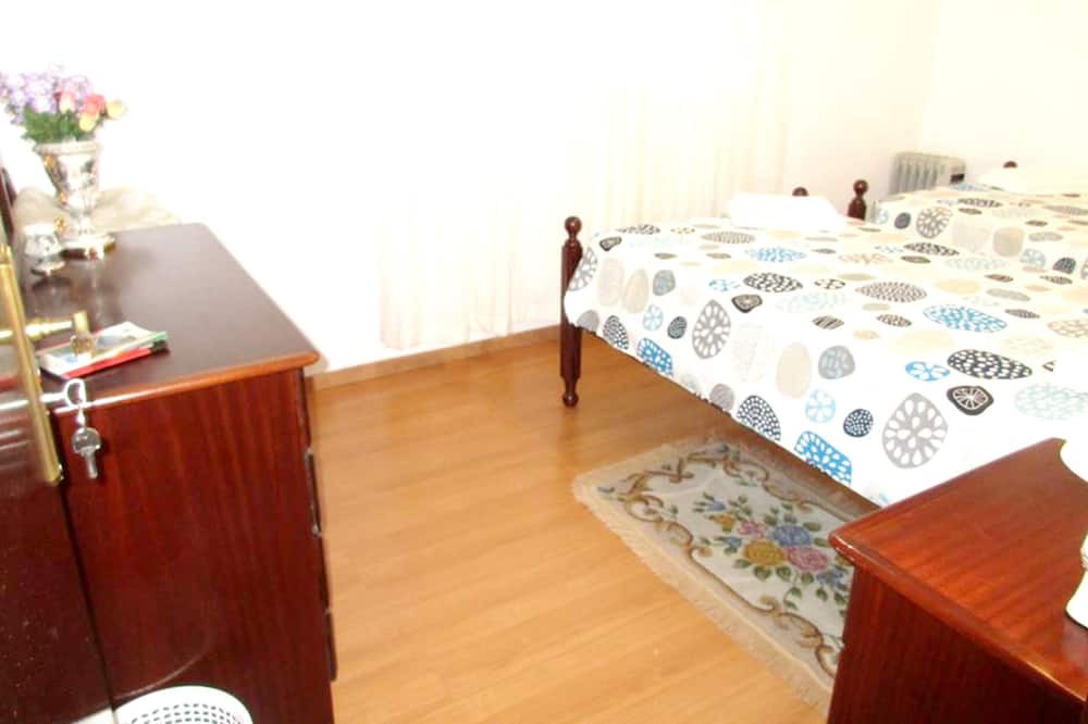Photo of Bedroom in Sobral de Monte Agraco
