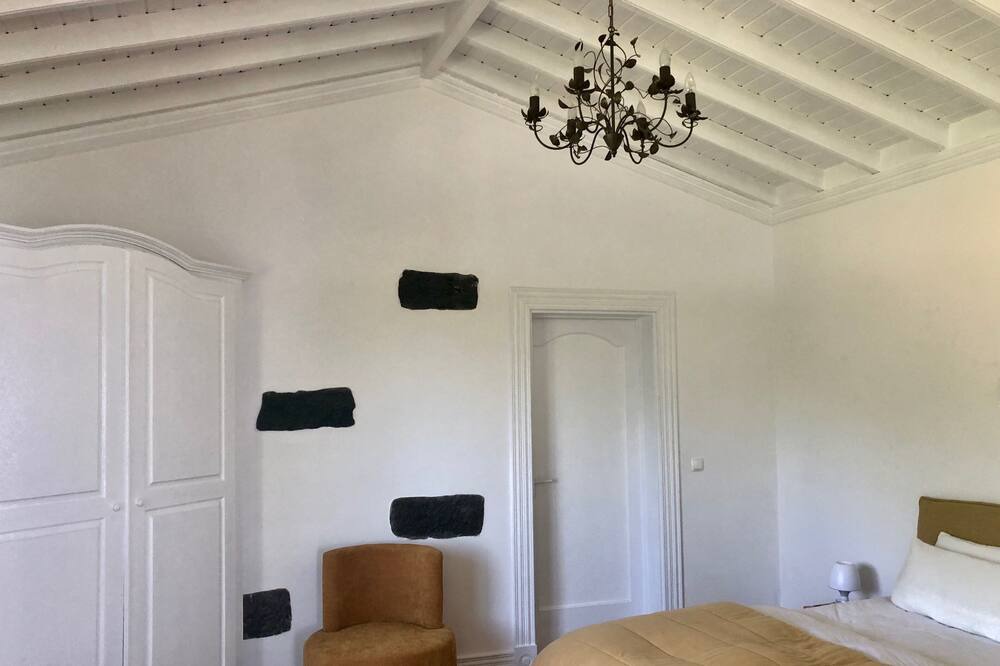 Photo of Bedroom in Mosteiros