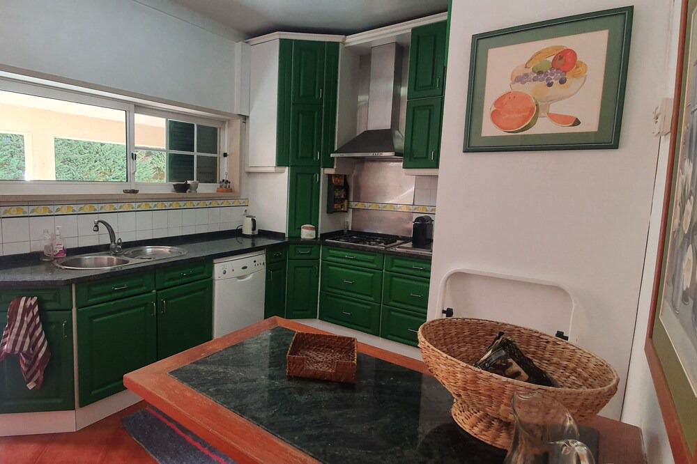 Photo of Kitchen in Oeiras