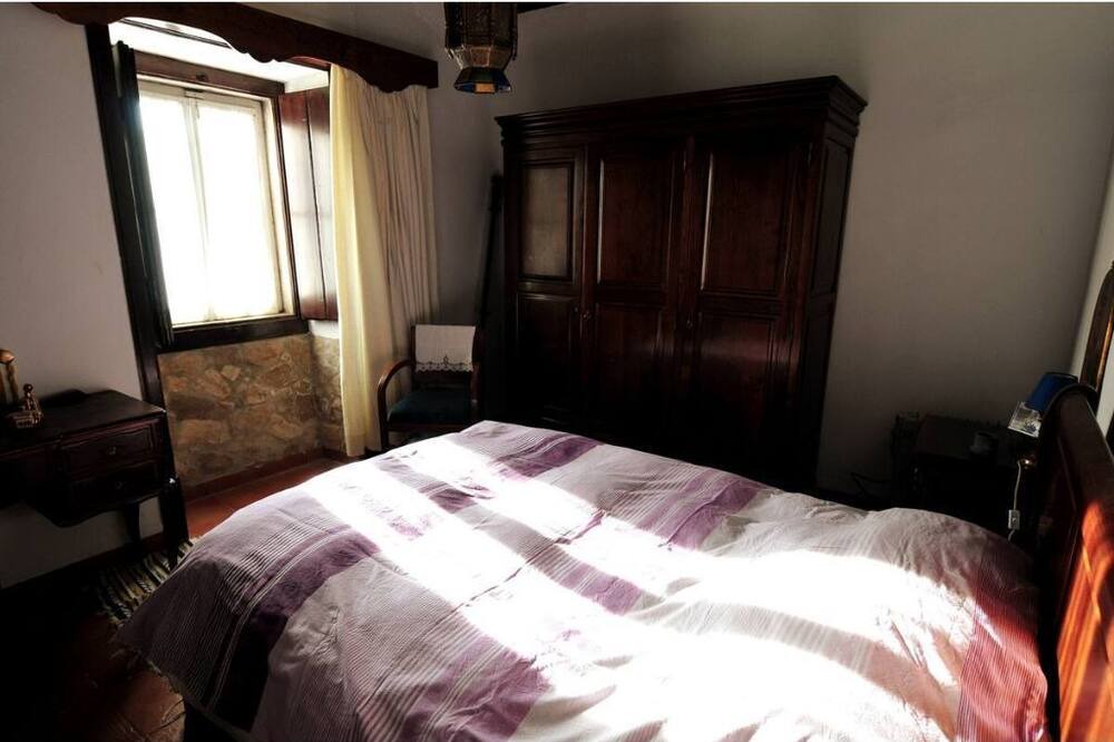 Photo of Bedroom in Bombarral