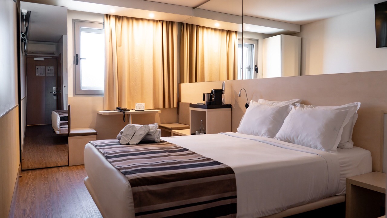 Photo of Bedroom in Maia