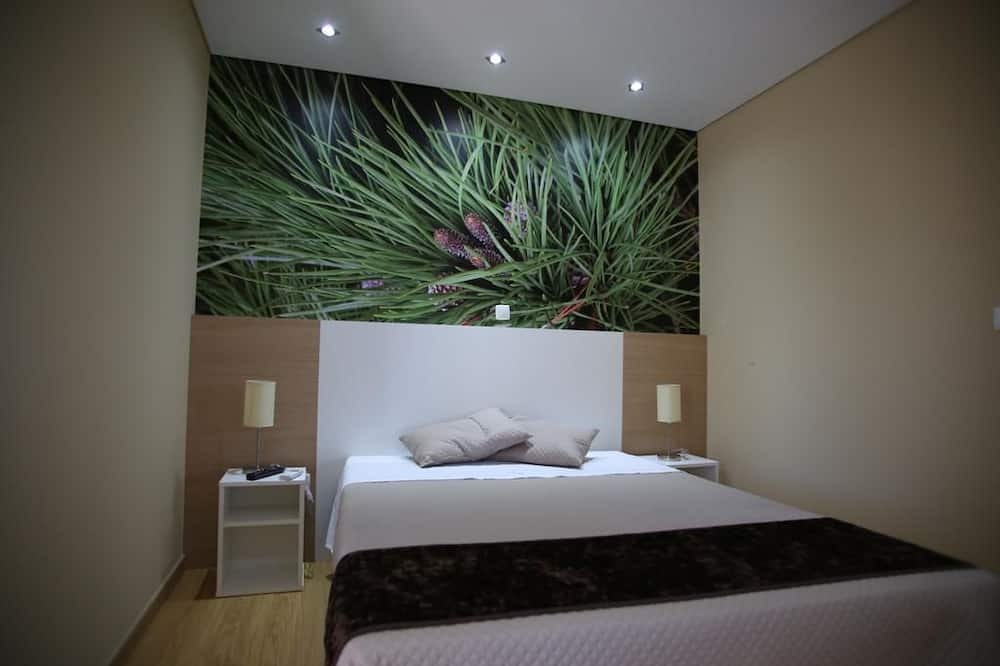 Photo of Bedroom in Tarouca