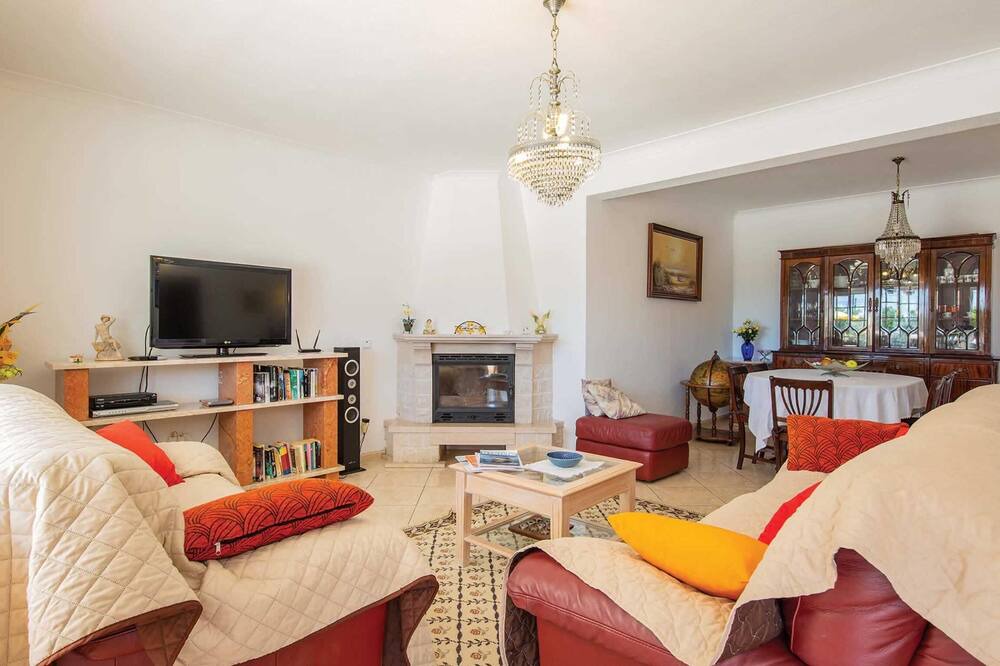 Photo of Bedroom in Caramujeira