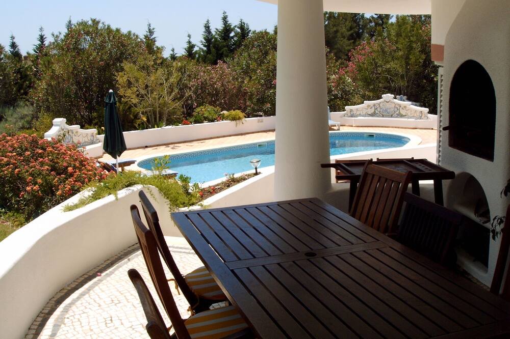 Photo of Patio Balcony in Caramujeira