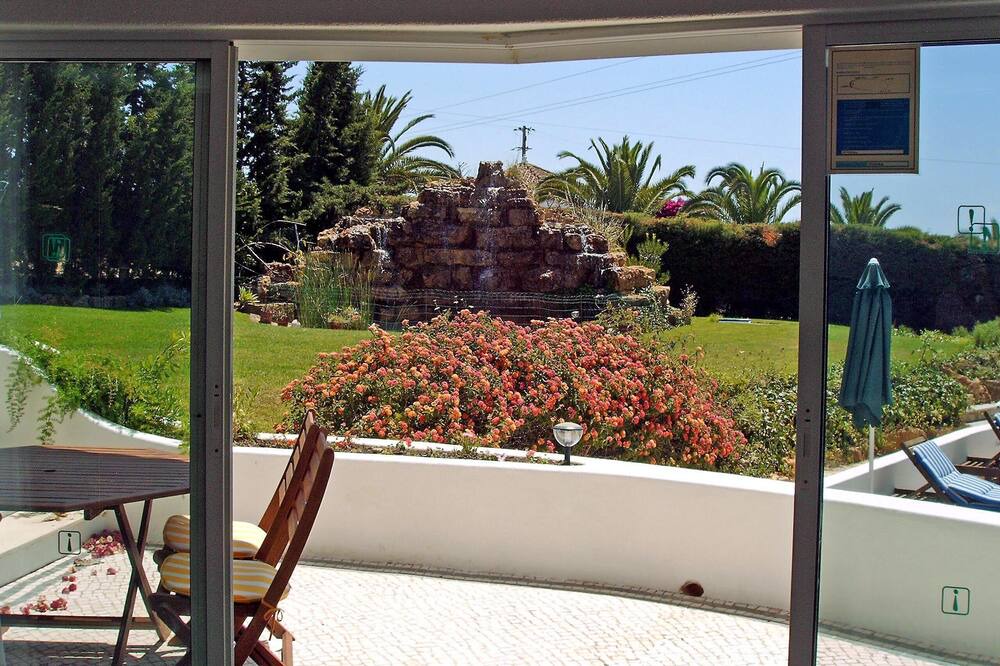 Photo of Patio Balcony in Caramujeira