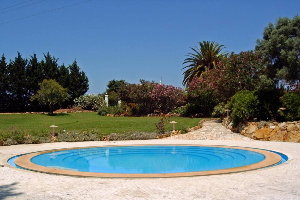 Photo of Outdoor in Caramujeira