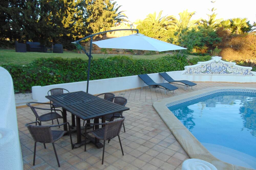 Photo of Outdoor in Caramujeira