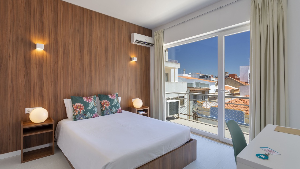 Photo of Bedroom in Portimao City Centre