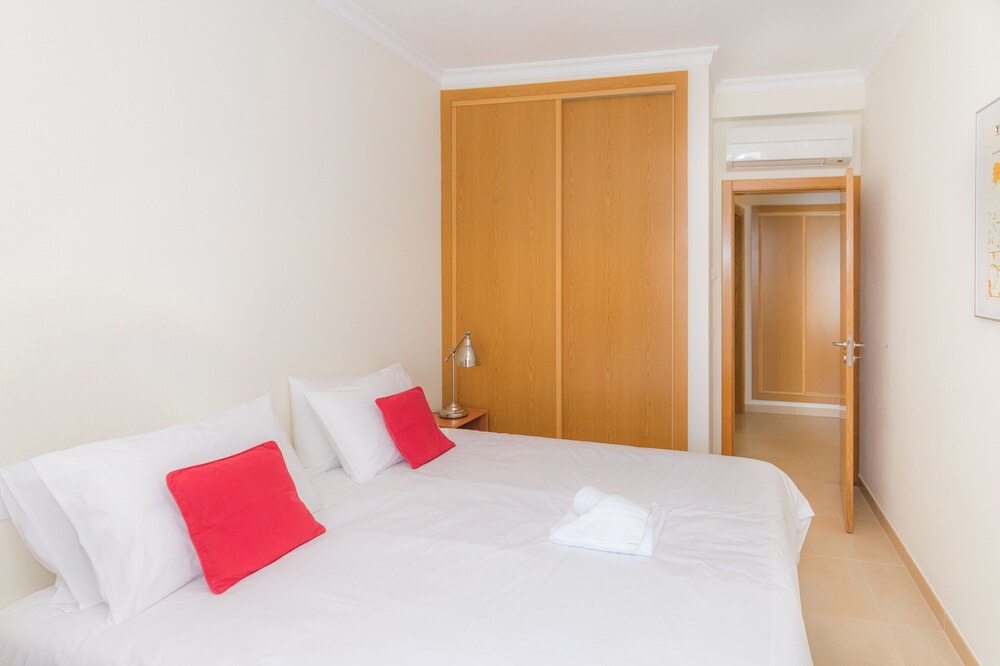 Photo of Bedroom in Salema