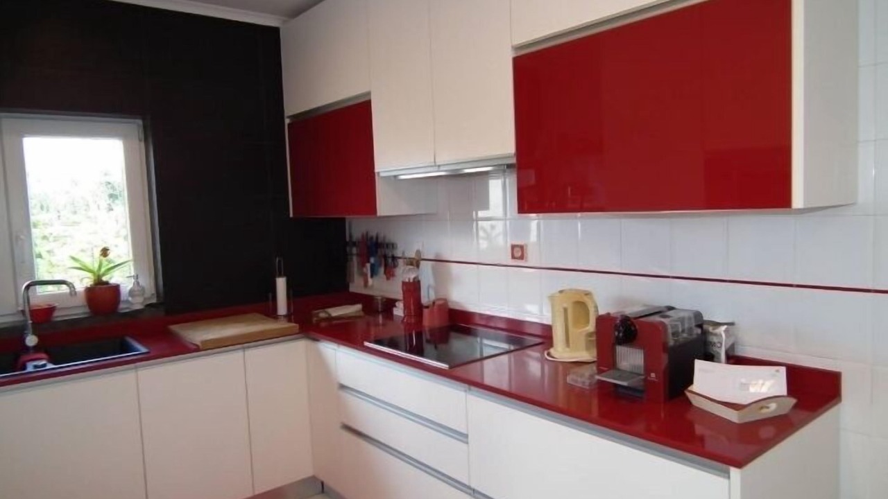 Photo of Kitchen in Atalaia
