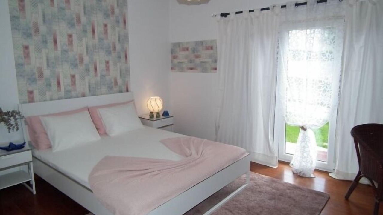 Photo of Bedroom in Atalaia