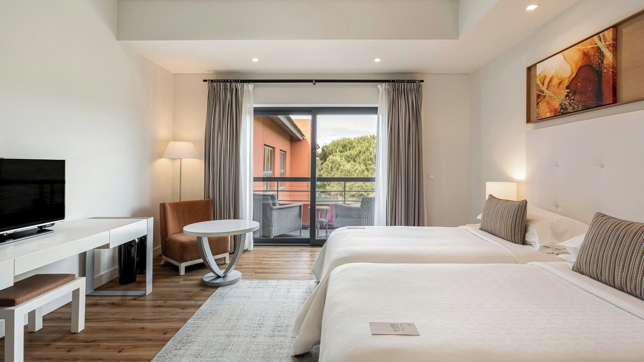 Photo of Bedroom in Cascais