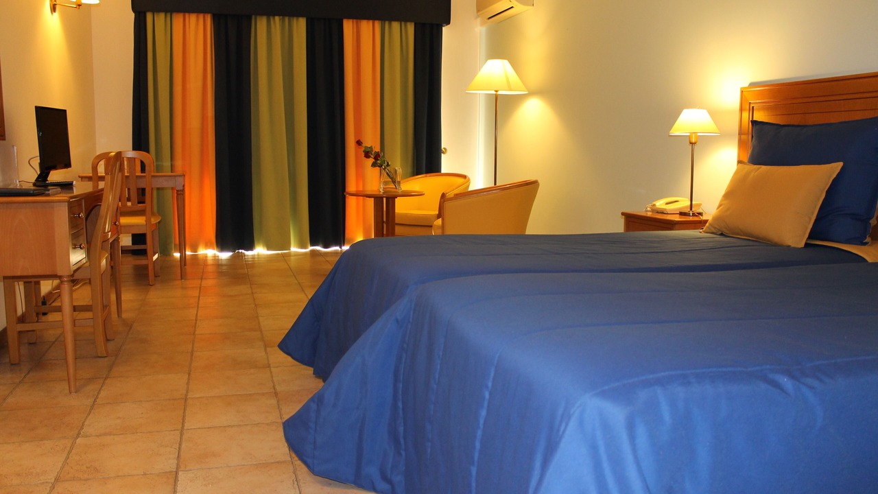 Photo of Bedroom in Canico