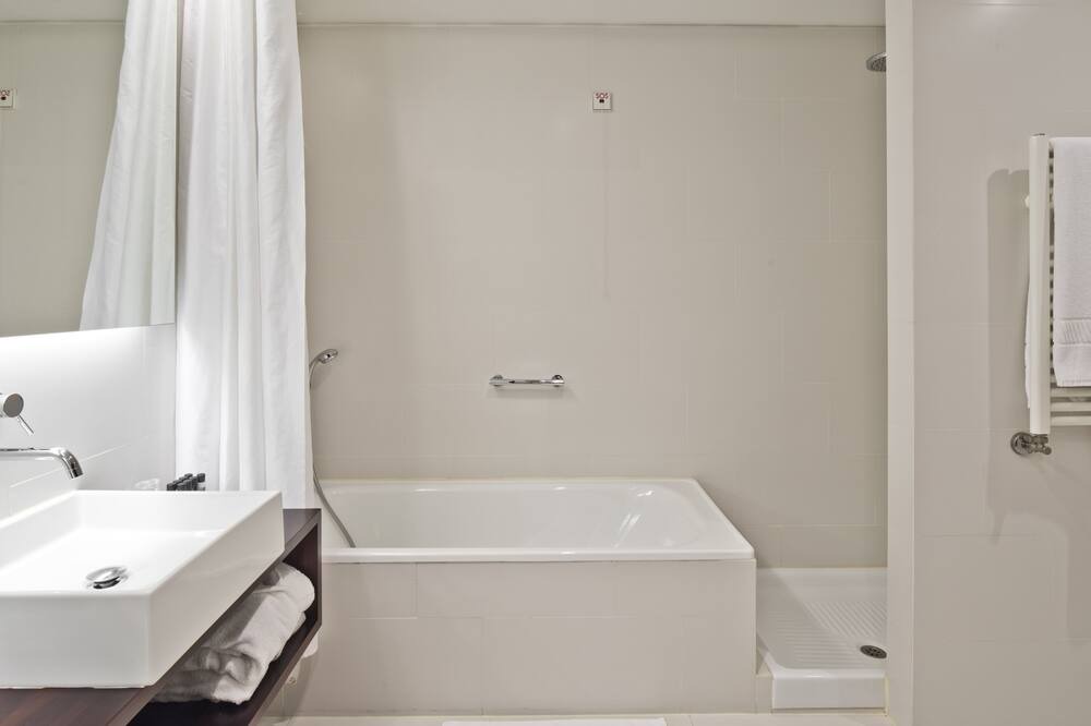 Photo of Bathroom in Sao Joao da Madeira