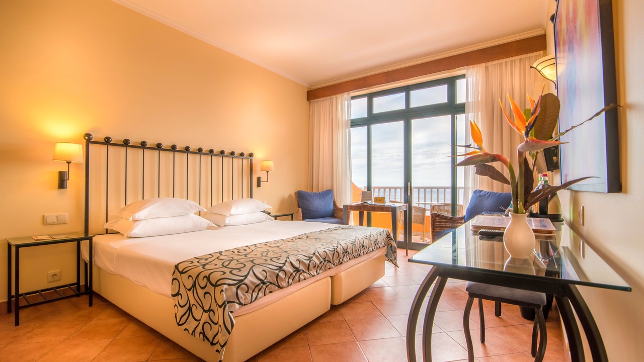 Photo of Bedroom in Canico