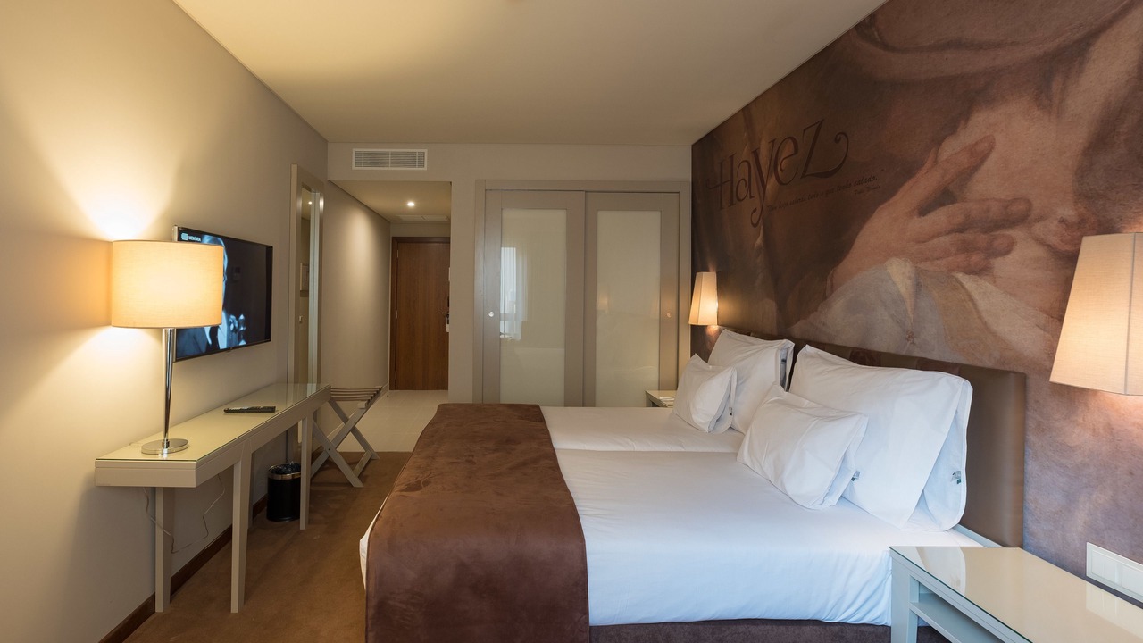 Photo of Bedroom in Lordelo do Ouro e Massarelos