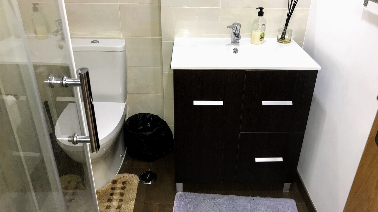 Photo of Bathroom in Corroios