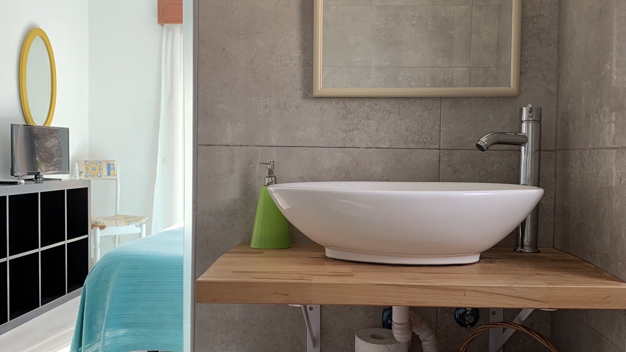 Photo of Bathroom in Cascais