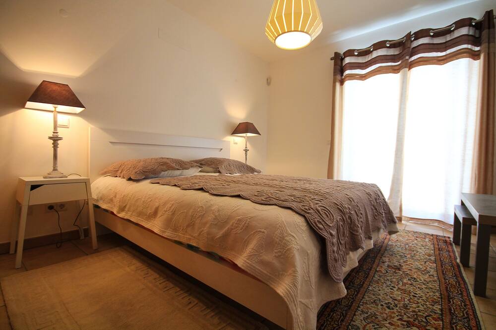 Photo of Bedroom in Albardeira