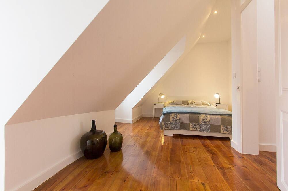 Photo of Bedroom in Lisbon Old Town