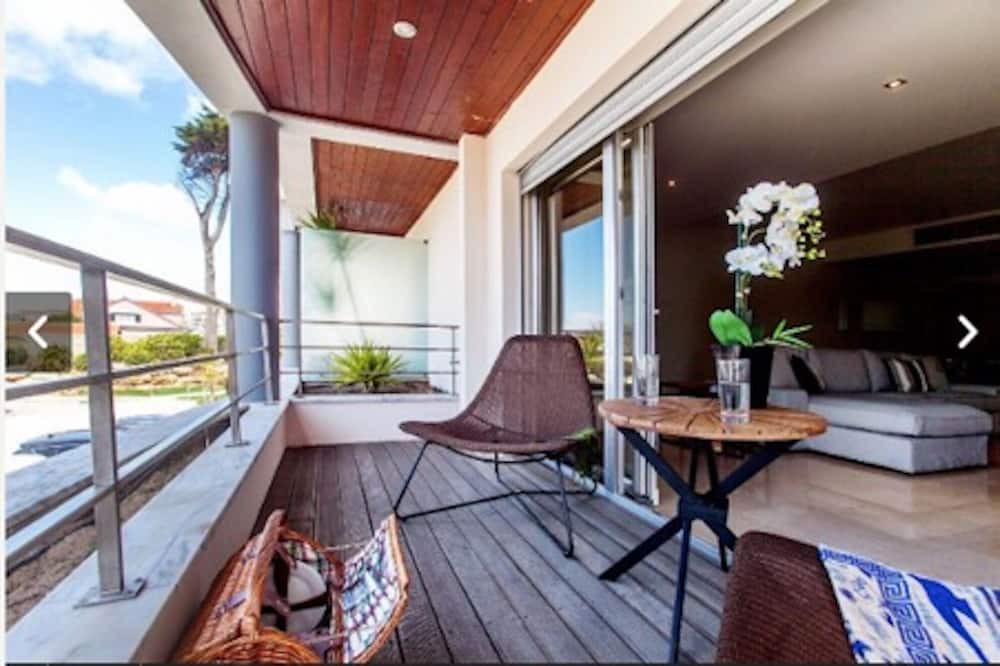 Photo of Patio Balcony in Parede