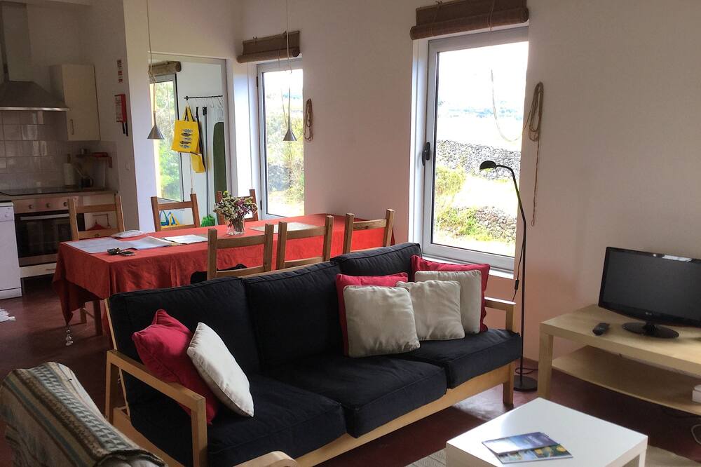 Photo of Livingroom in Ponta Delgada