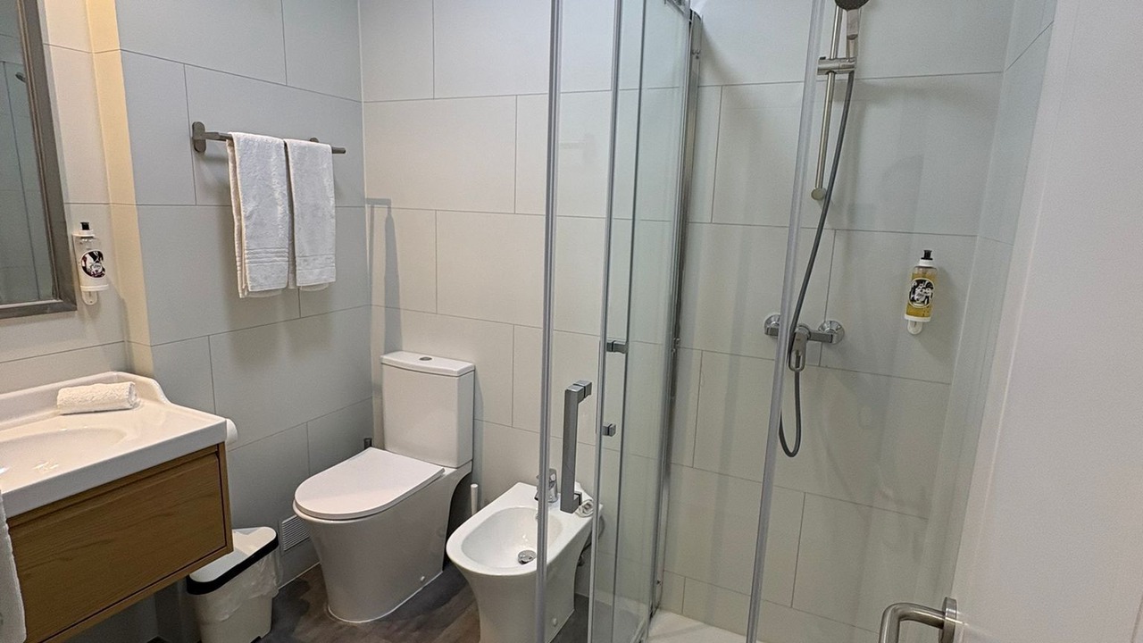 Photo of Bathroom in Benfica