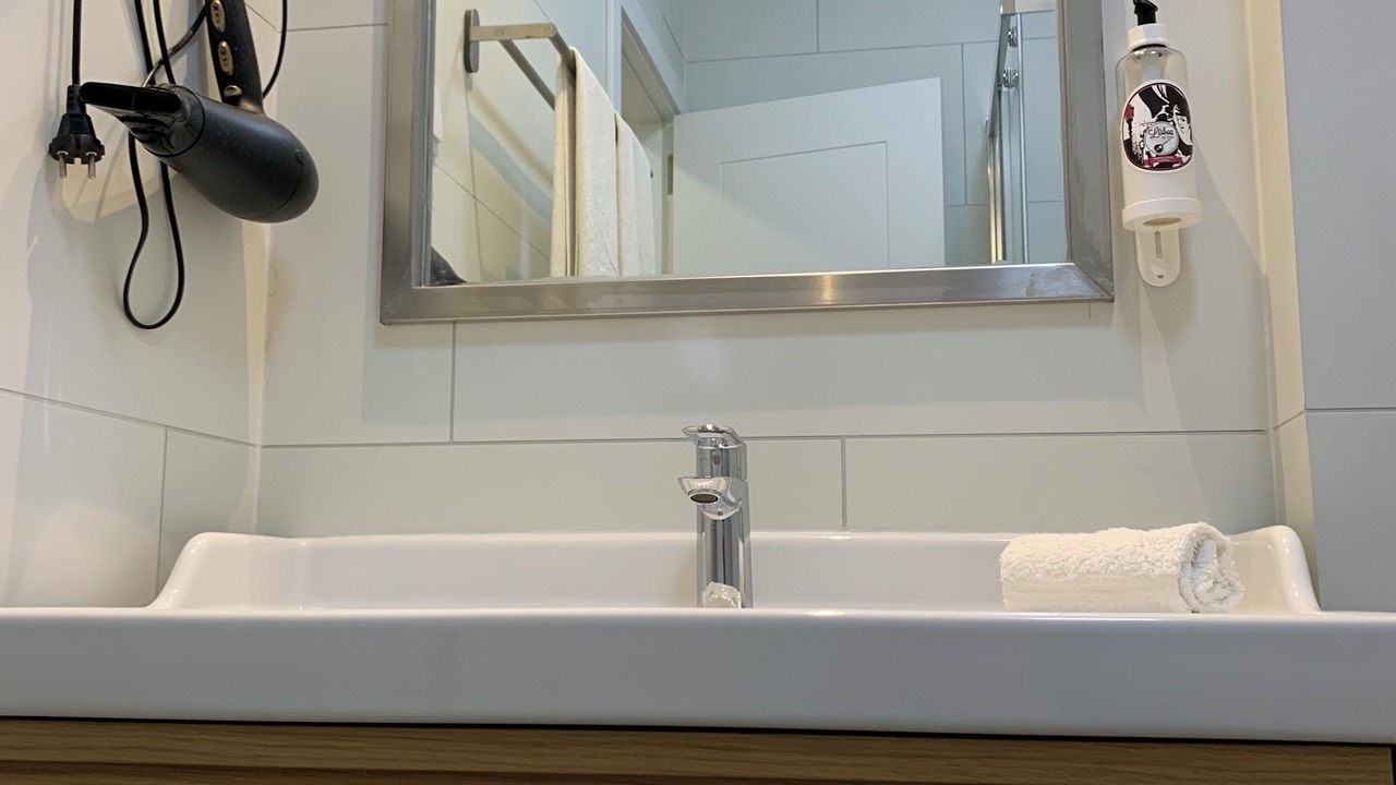 Photo of Bathroom in Benfica