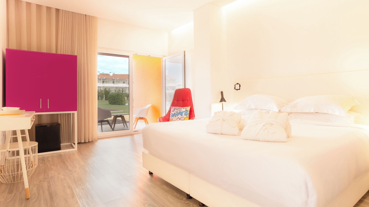 Photo of Bedroom in Peniche