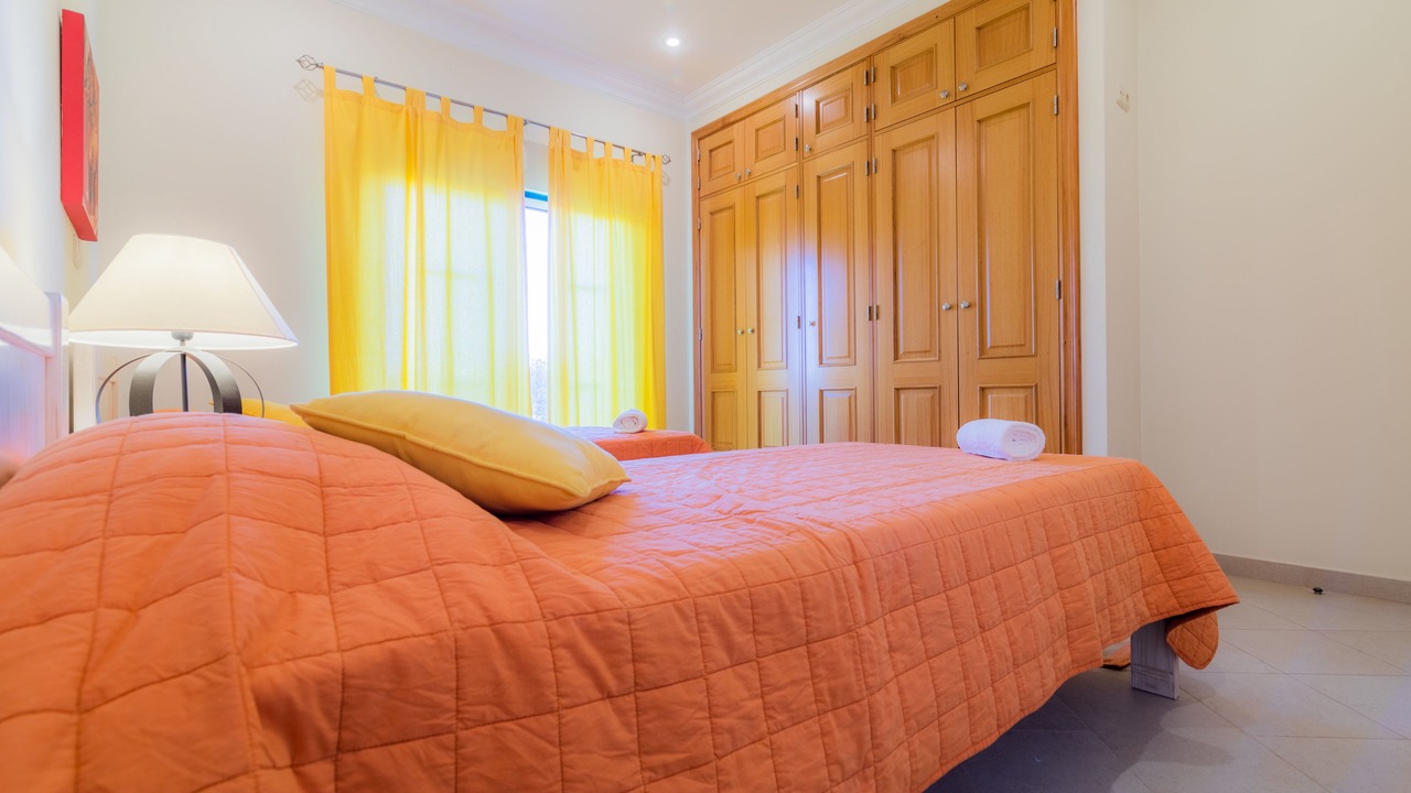 Photo of Bedroom in Figueiral