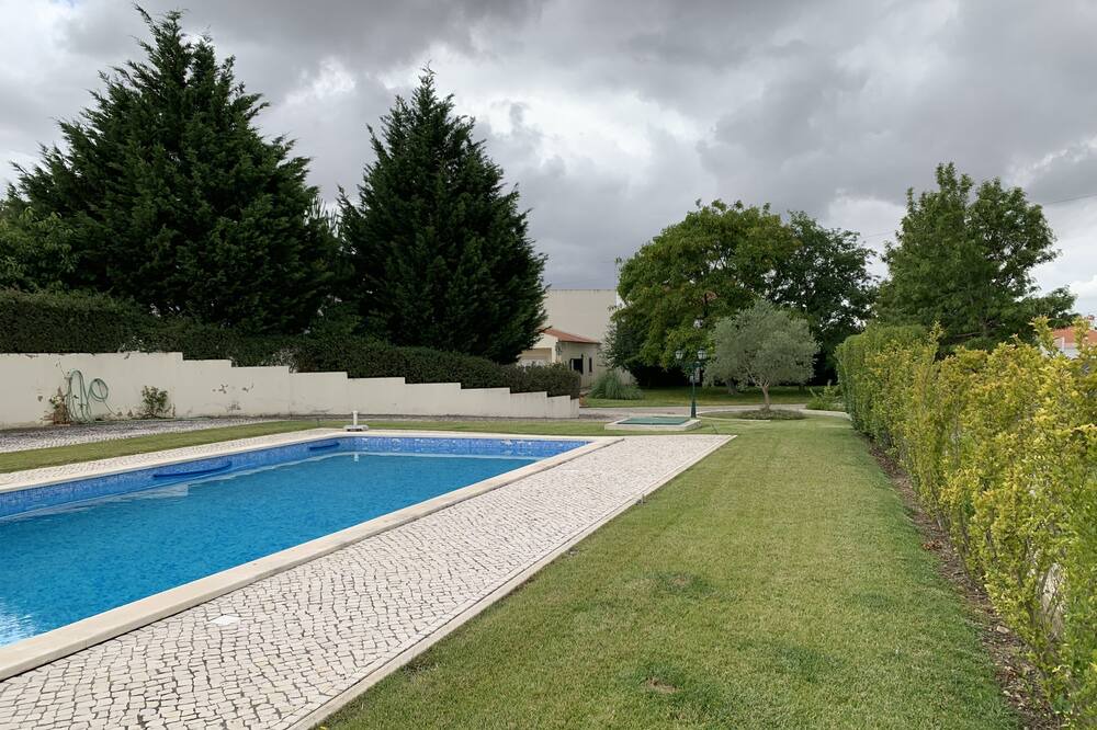 Photo of Outdoor in Alcanhoes
