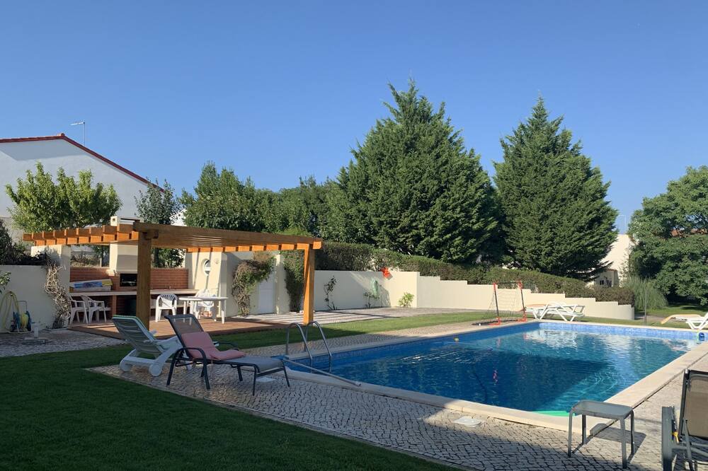 Photo of Outdoor in Alcanhoes