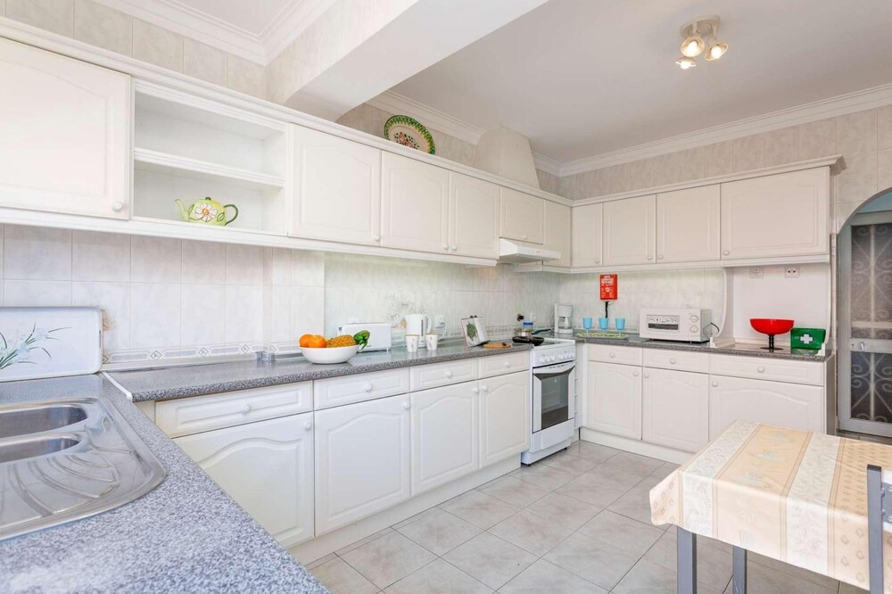 Photo of Kitchen in Quarteira