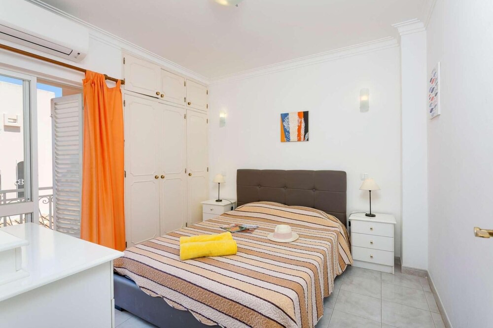 Photo of Bedroom in Quarteira