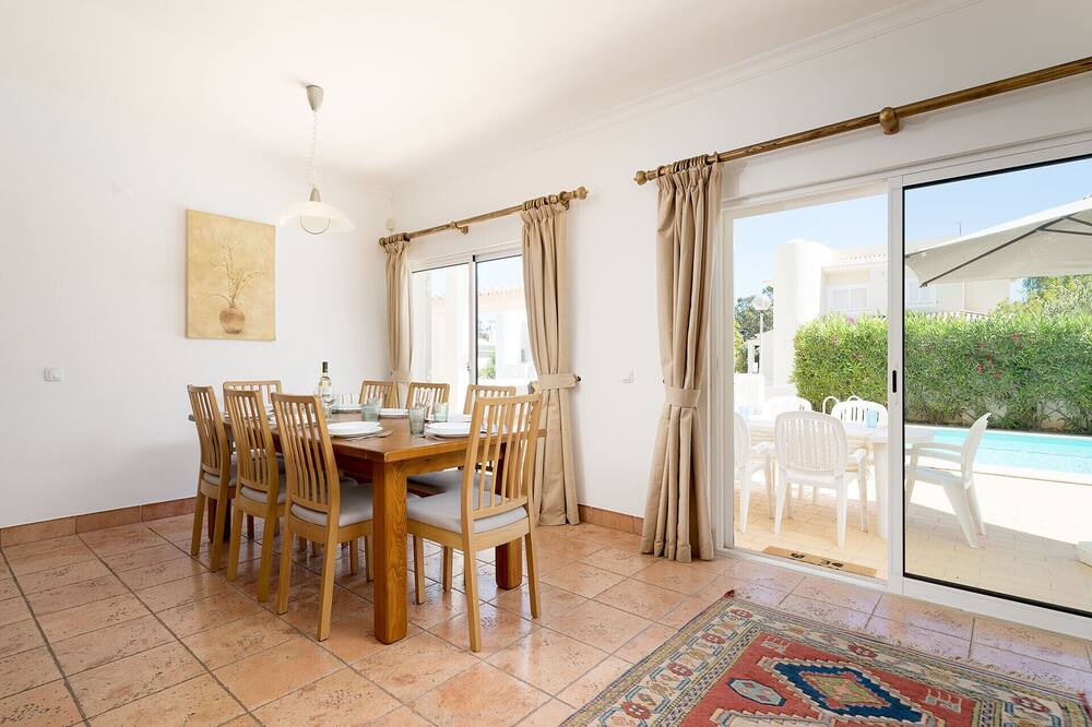 Photo of Livingroom in Albardeira