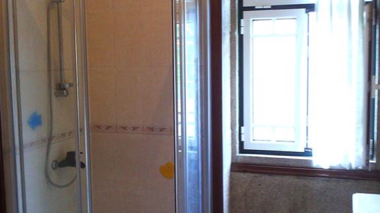 Photo of Bathroom in Arouca
