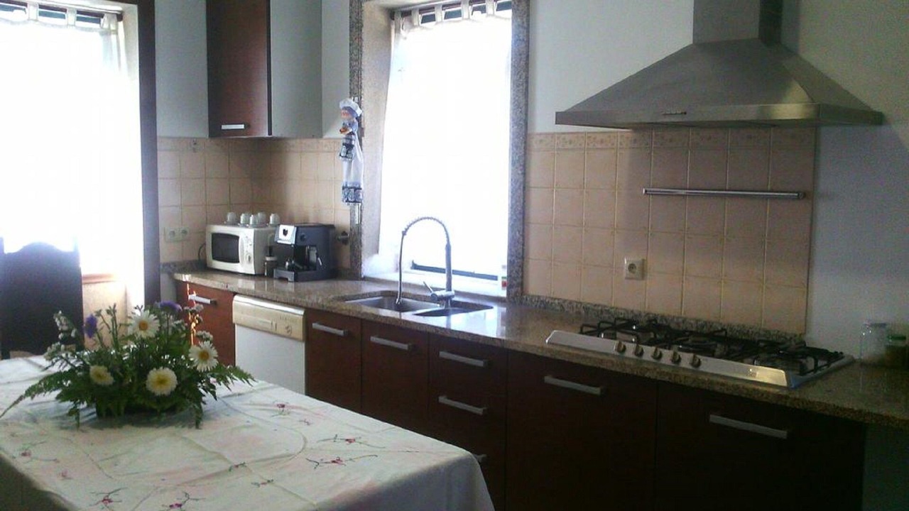 Photo of Kitchen in Arouca