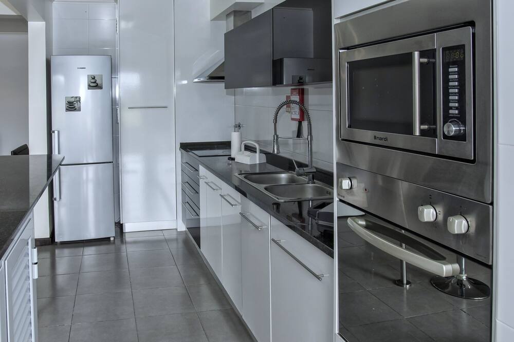 Photo of Kitchen in Capelas