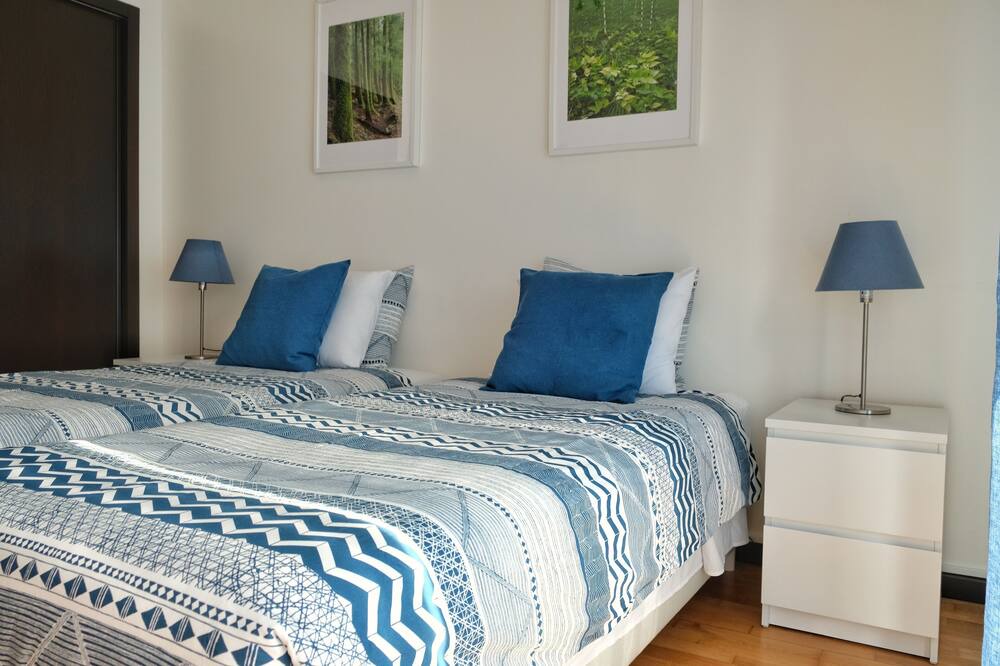 Photo of Bedroom in Capelas