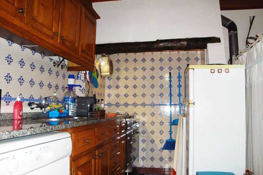 Photo of Kitchen in Aldeia de Brescos
