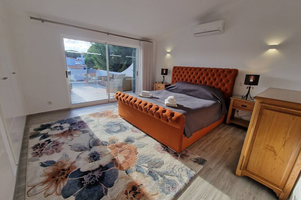 Photo of Bedroom in Vale do Lobo