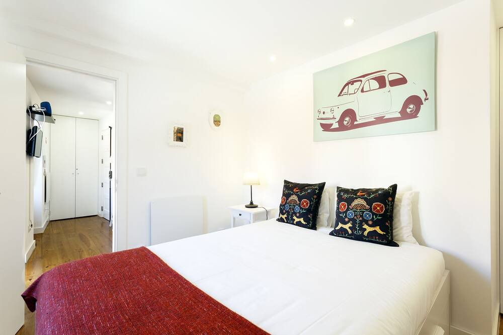 Photo of Bedroom in Loures