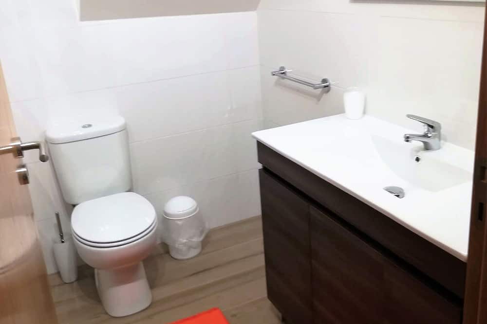Photo of Bathroom in Alcobaca