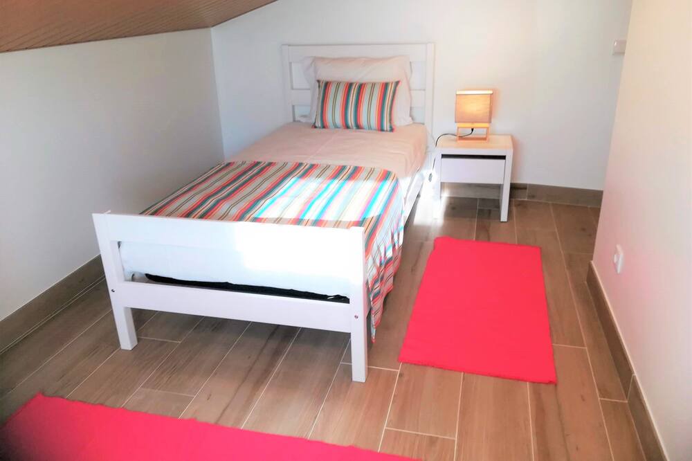 Photo of Bedroom in Alcobaca