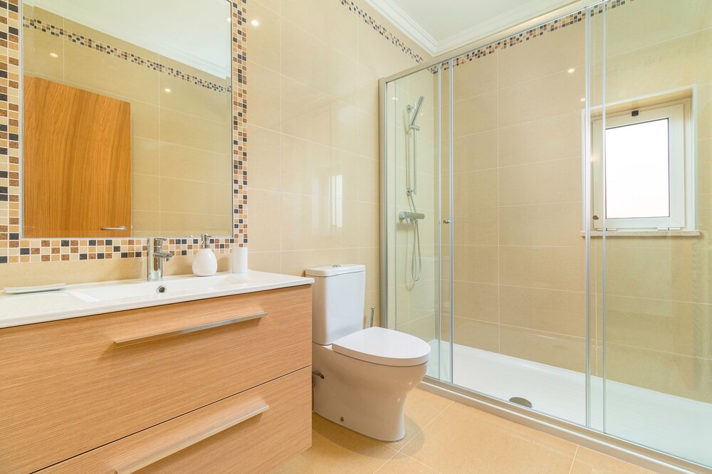 Photo of Bathroom in Atalaia