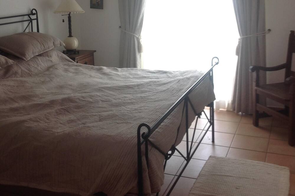 Photo of Bedroom in Budens